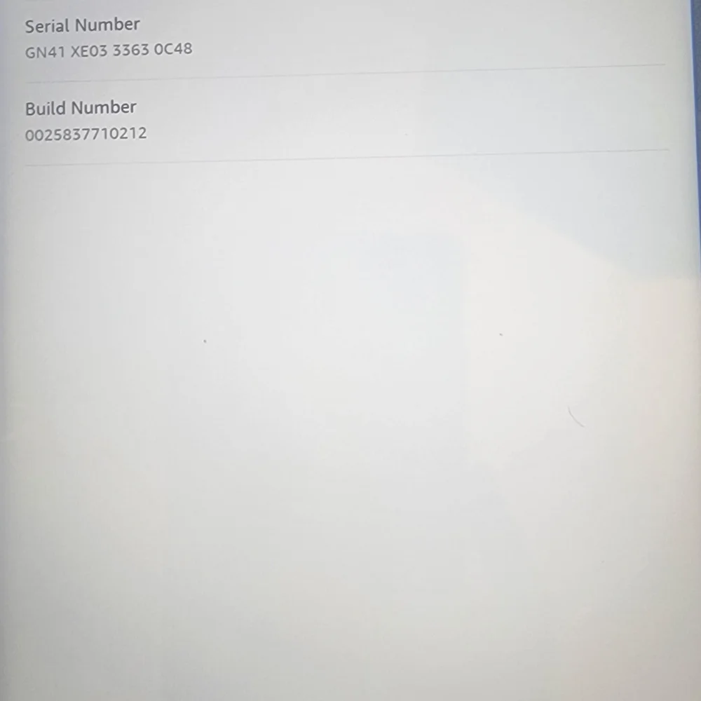 Amazon Tablet - Sleek Black Design - Picture 4 of 4